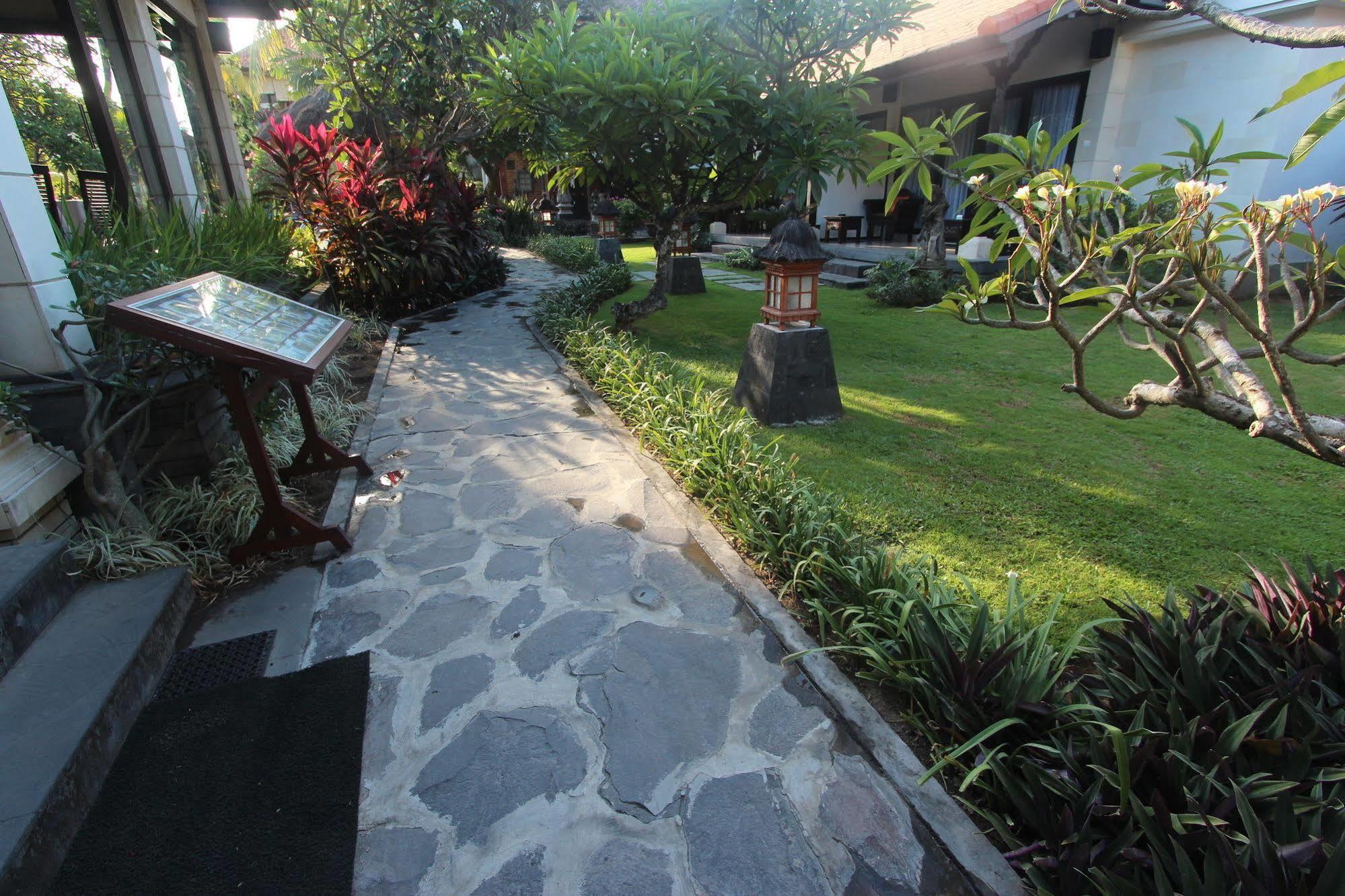 Taman Agung Hotel Sanur Exterior foto